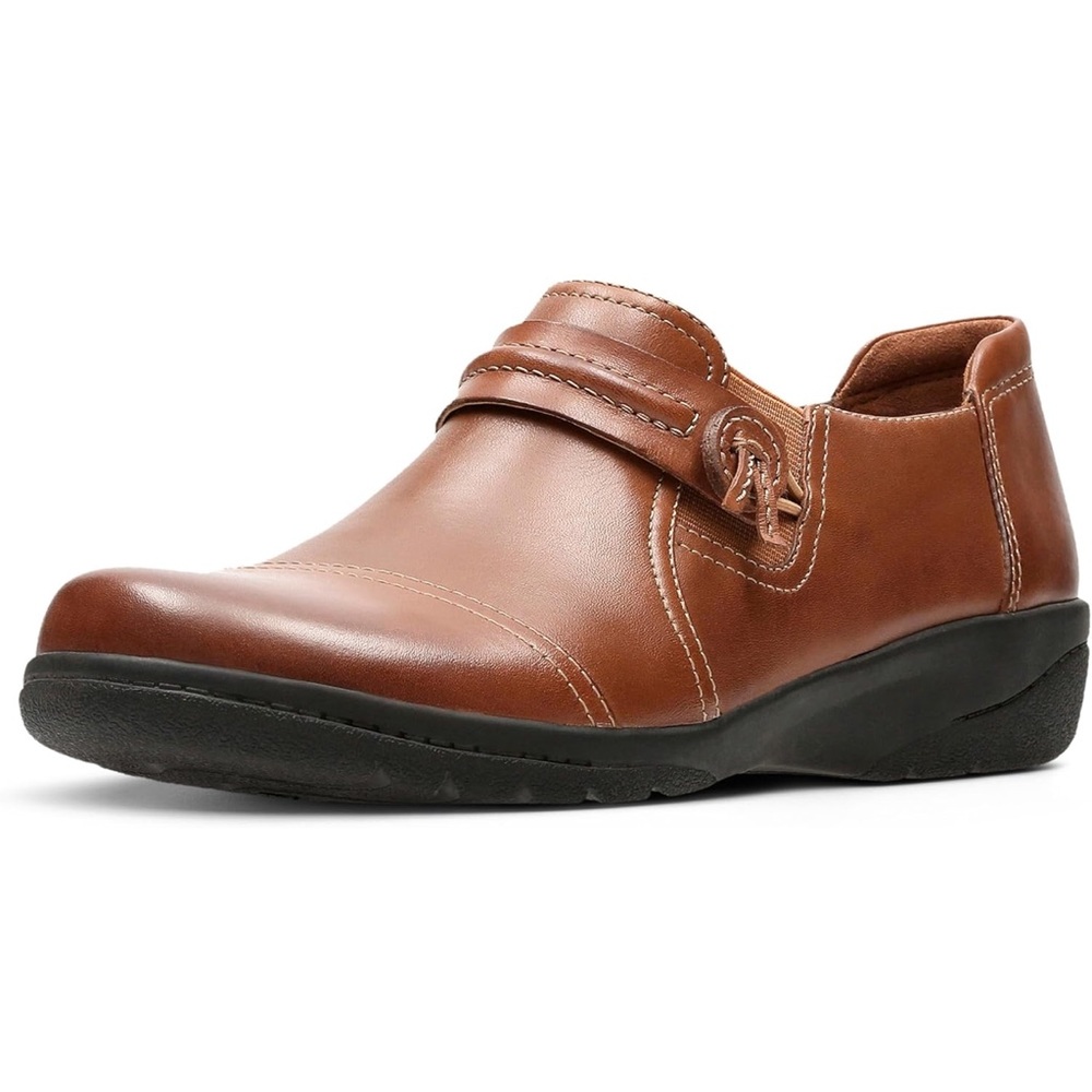 Clarks Women Leather Slip-On Loafers